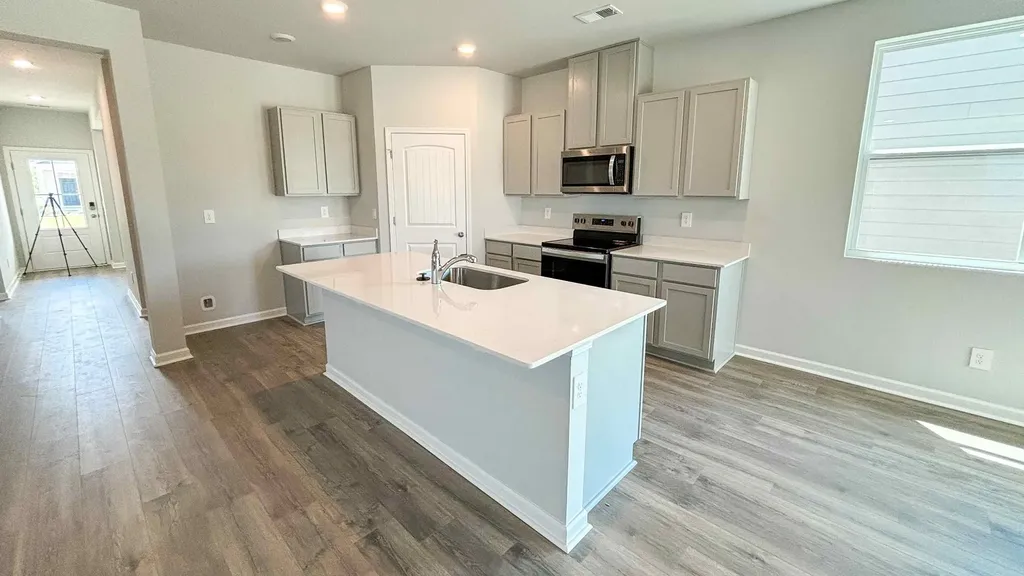 4023 Red Hawk Road Columbia TN 38401