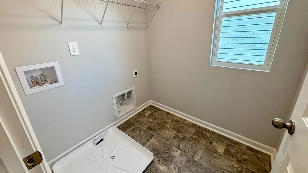 4023 Red Hawk Road Columbia TN 38401