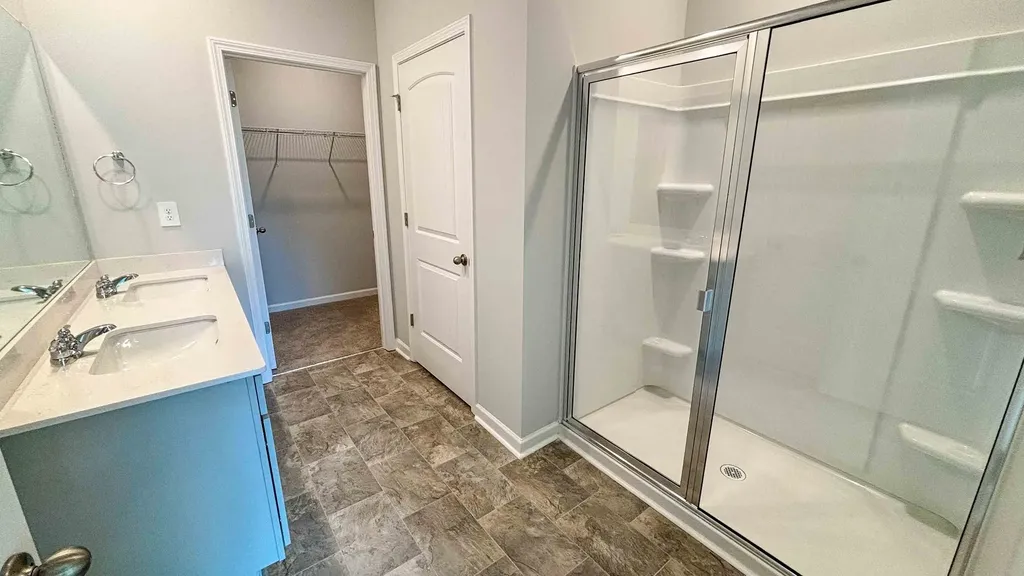 4023 Red Hawk Road Columbia TN 38401