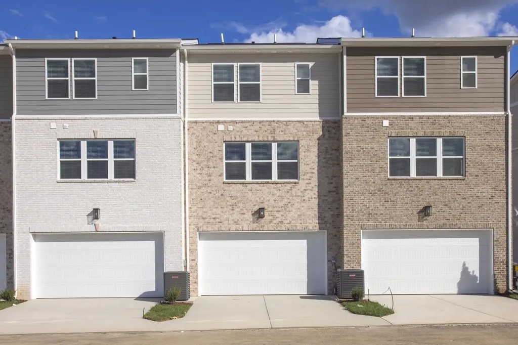 176 Barton Village Boulevard Lebanon TN 37090