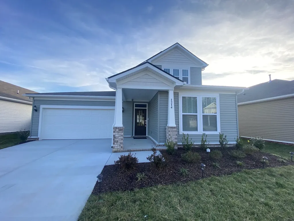 1214 Inverness Pass Lebanon TN 37087