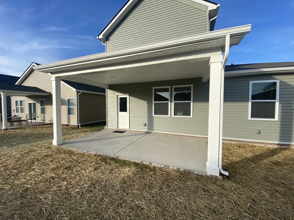 1214 Inverness Pass Lebanon TN 37087