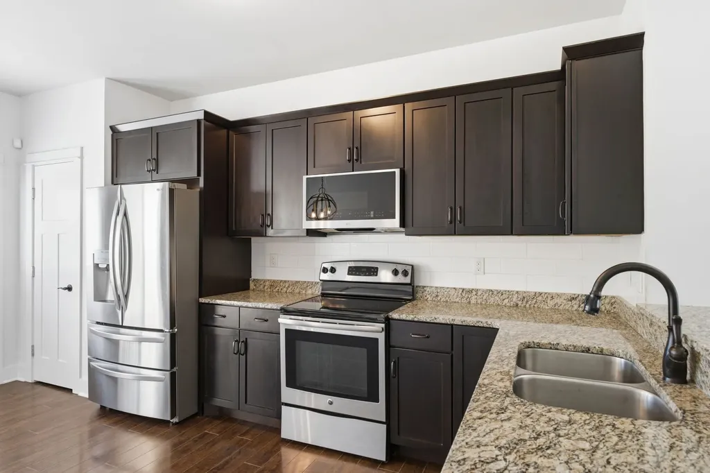 1049 Chicamauga Avenue Nashville TN 37206