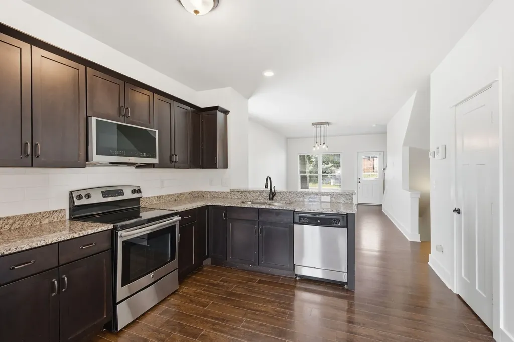 1049 Chicamauga Avenue Nashville TN 37206