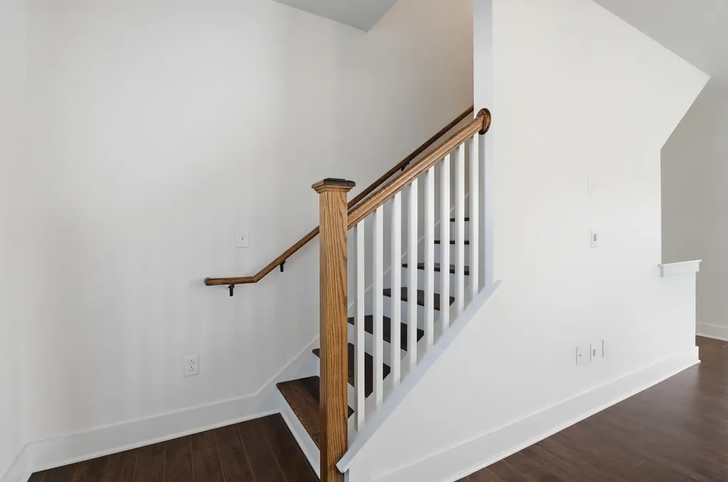1049 Chicamauga Avenue Nashville TN 37206