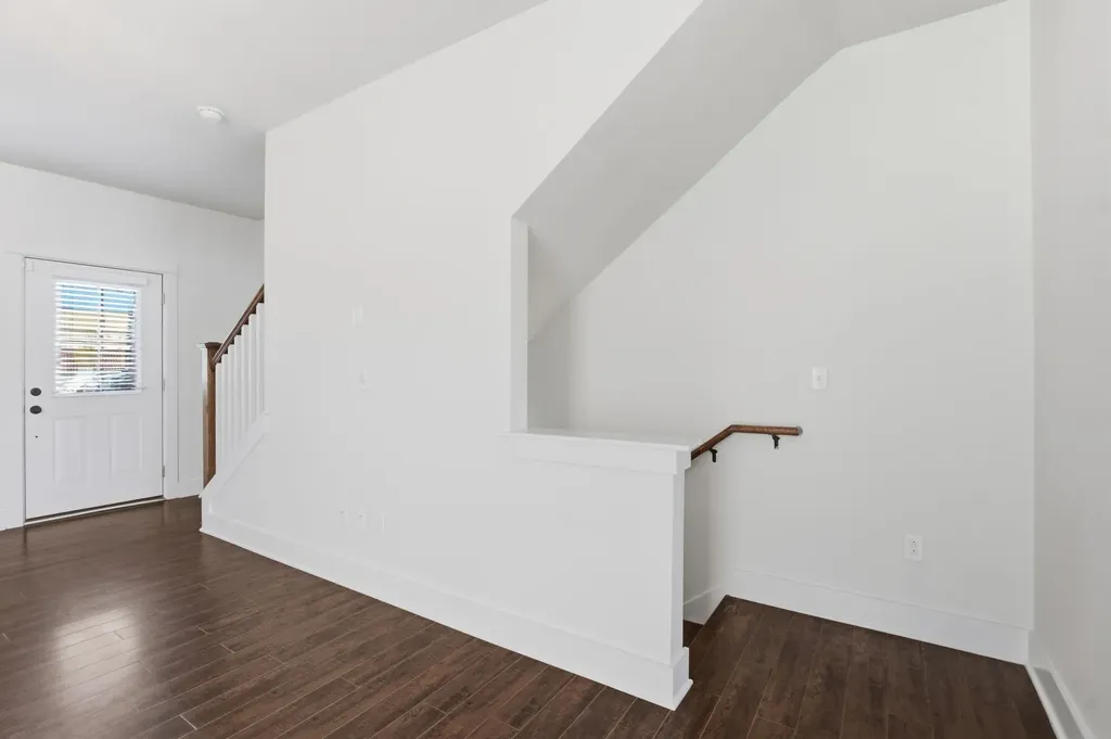 1049 Chicamauga Avenue Nashville TN 37206