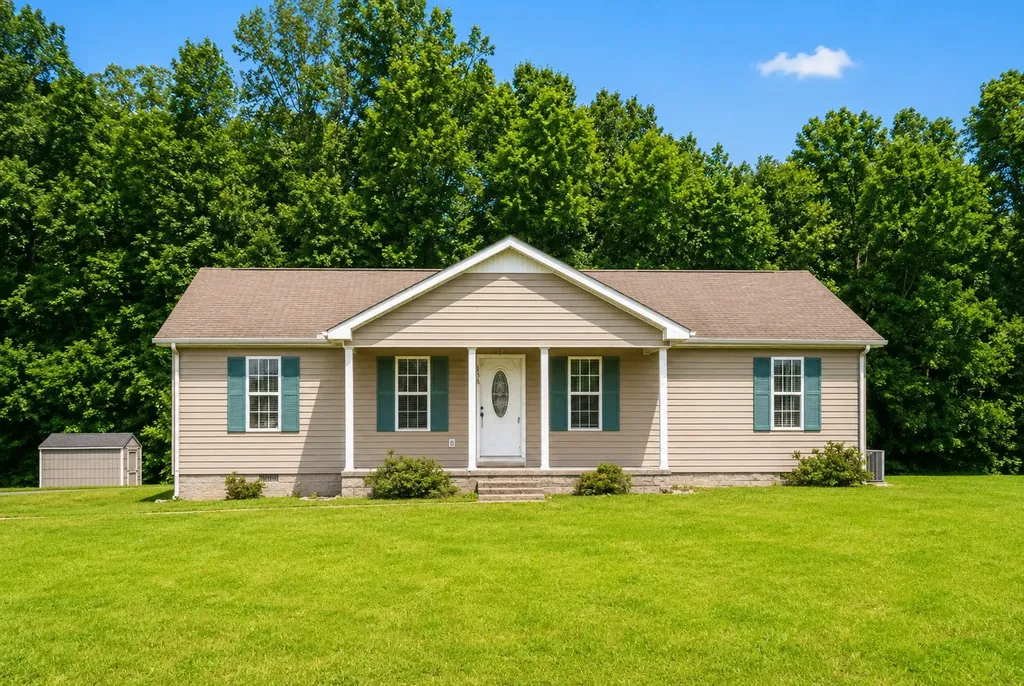138 Leigh Anna Circle Lafayette TN 37083