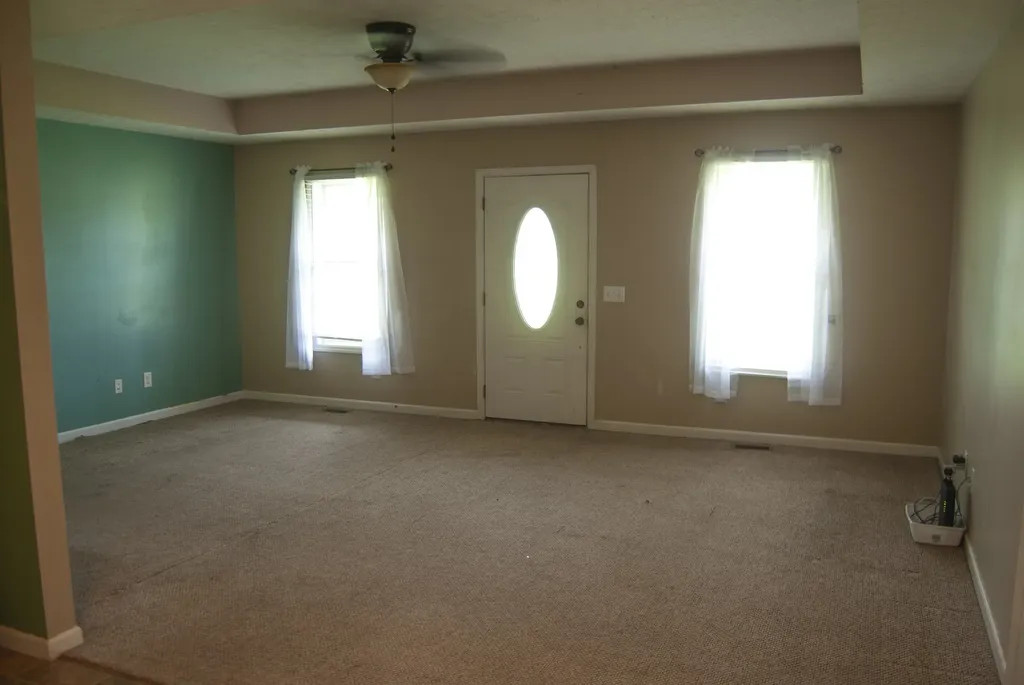 138 Leigh Anna Circle Lafayette TN 37083