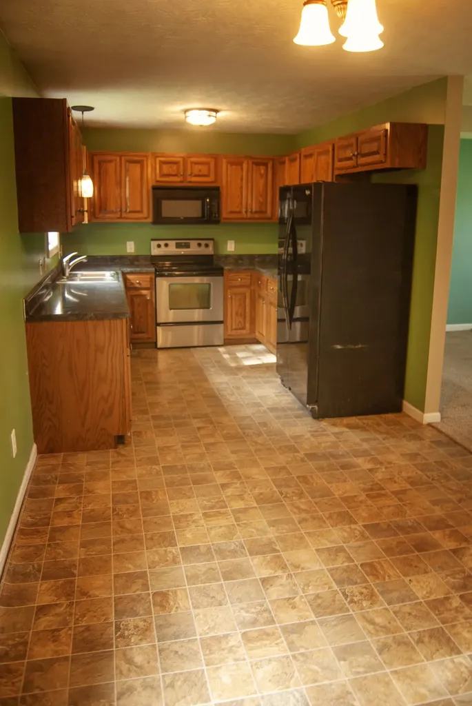 138 Leigh Anna Circle Lafayette TN 37083