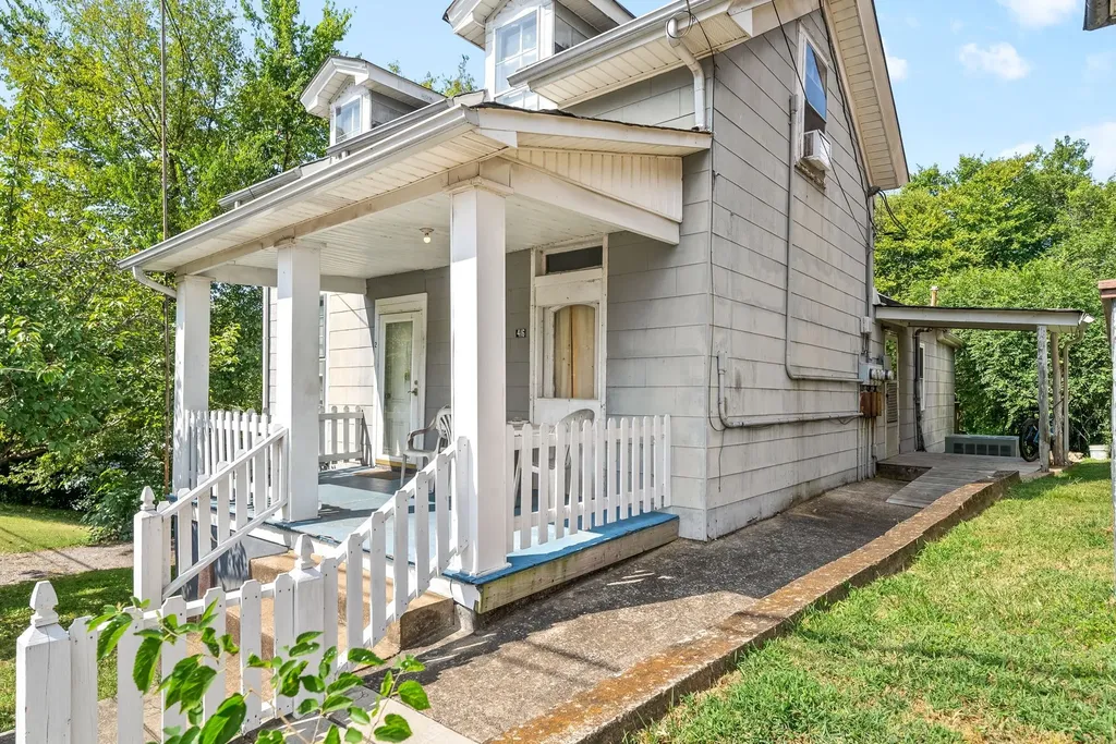 416 S 2nd Street Clarksville TN 37040