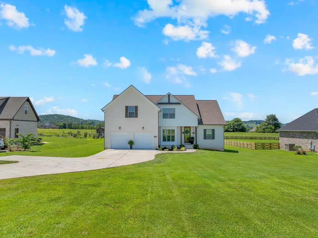 3256 Ostella Road Cornersville TN 37047