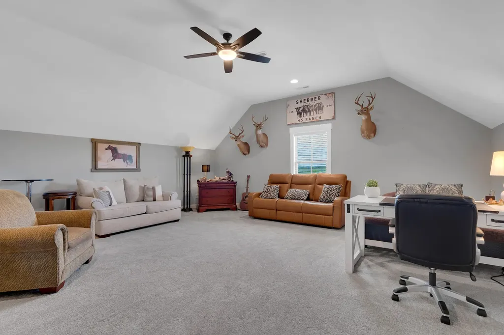 3256 Ostella Road Cornersville TN 37047