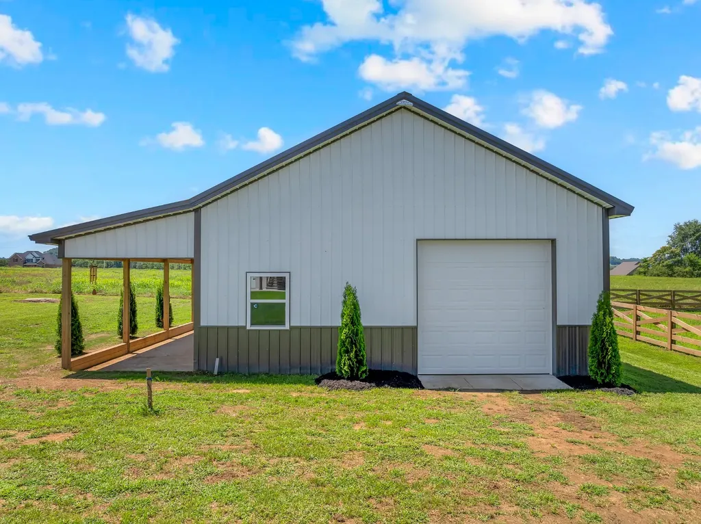 3256 Ostella Road Cornersville TN 37047