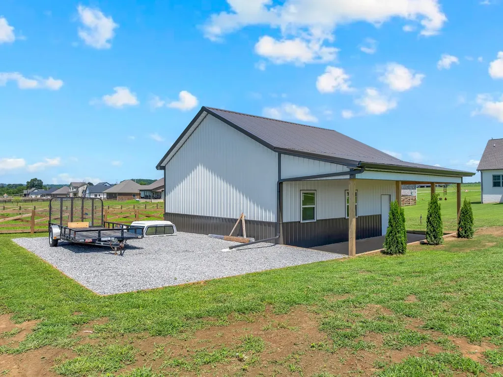 3256 Ostella Road Cornersville TN 37047