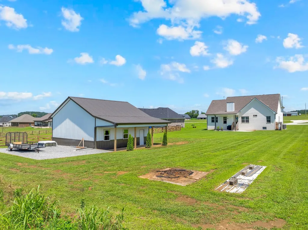 3256 Ostella Road Cornersville TN 37047