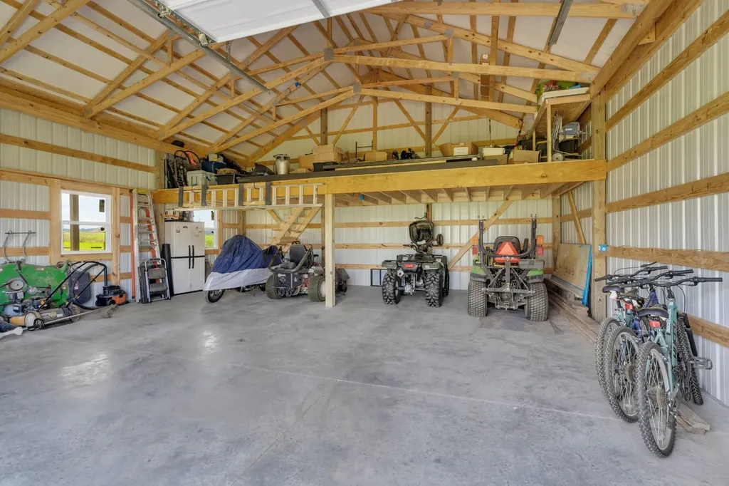 3256 Ostella Road Cornersville TN 37047