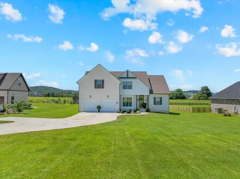 3256 Ostella Road Cornersville TN 37047