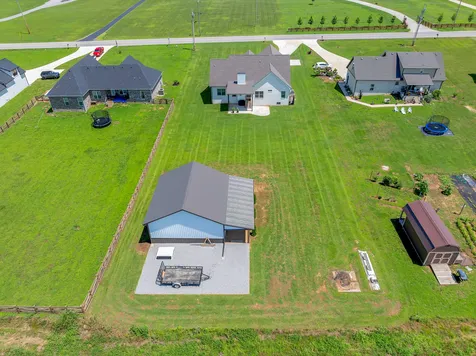 3256 Ostella Road Cornersville TN 37047
