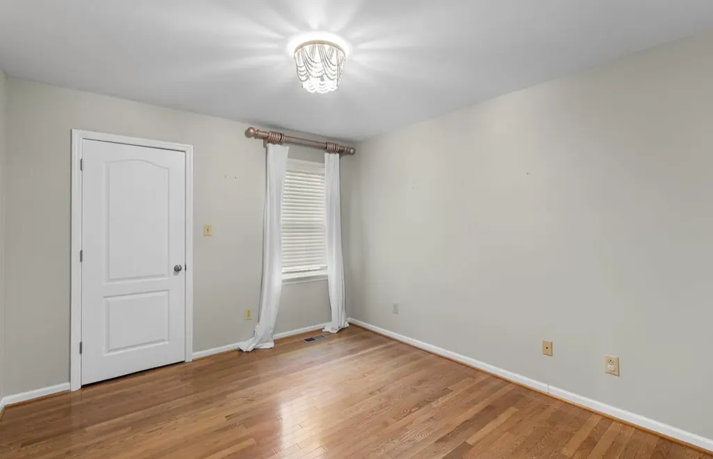 105 Barker Lane, NW Cleveland TN 37312
