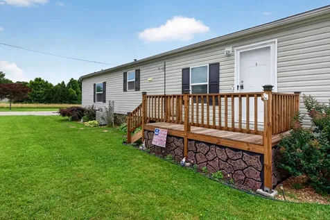 175 Humphrey Road Walling TN 38587