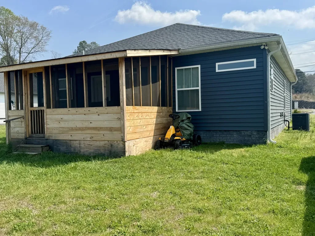 1663 Welcome Valley Road Benton TN 37307