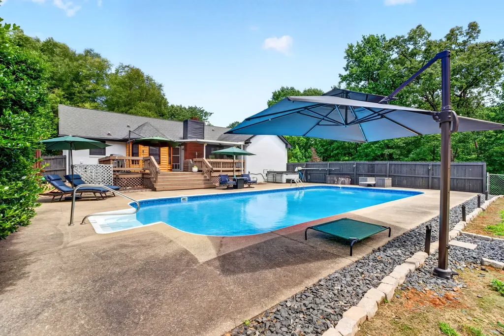 2552 Farms Circle Woodlawn TN 37191