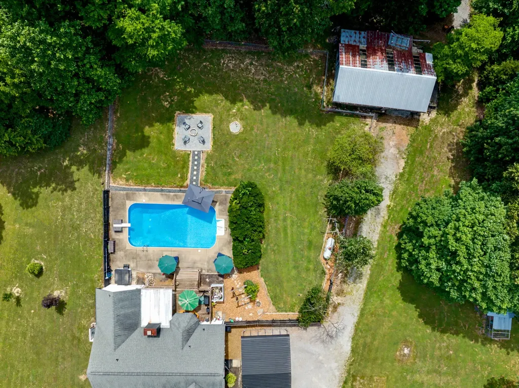 2552 Farms Circle Woodlawn TN 37191