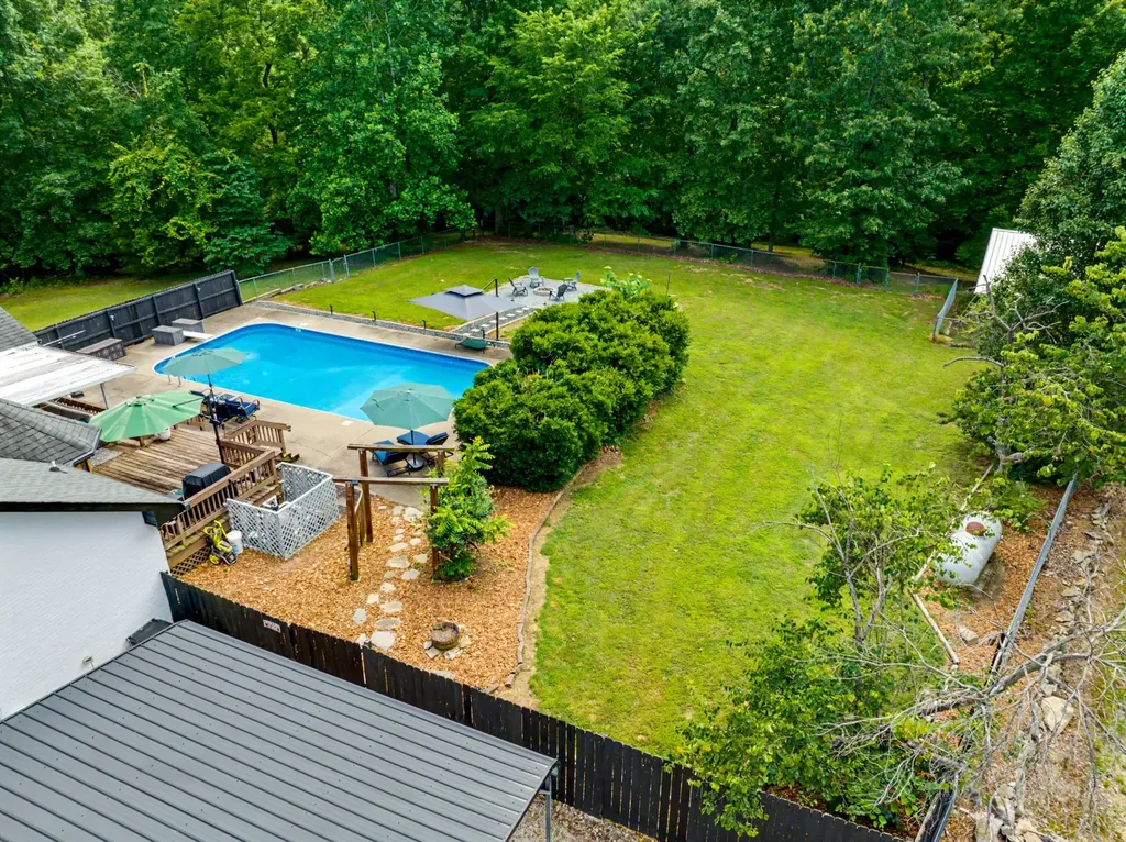 2552 Farms Circle Woodlawn TN 37191