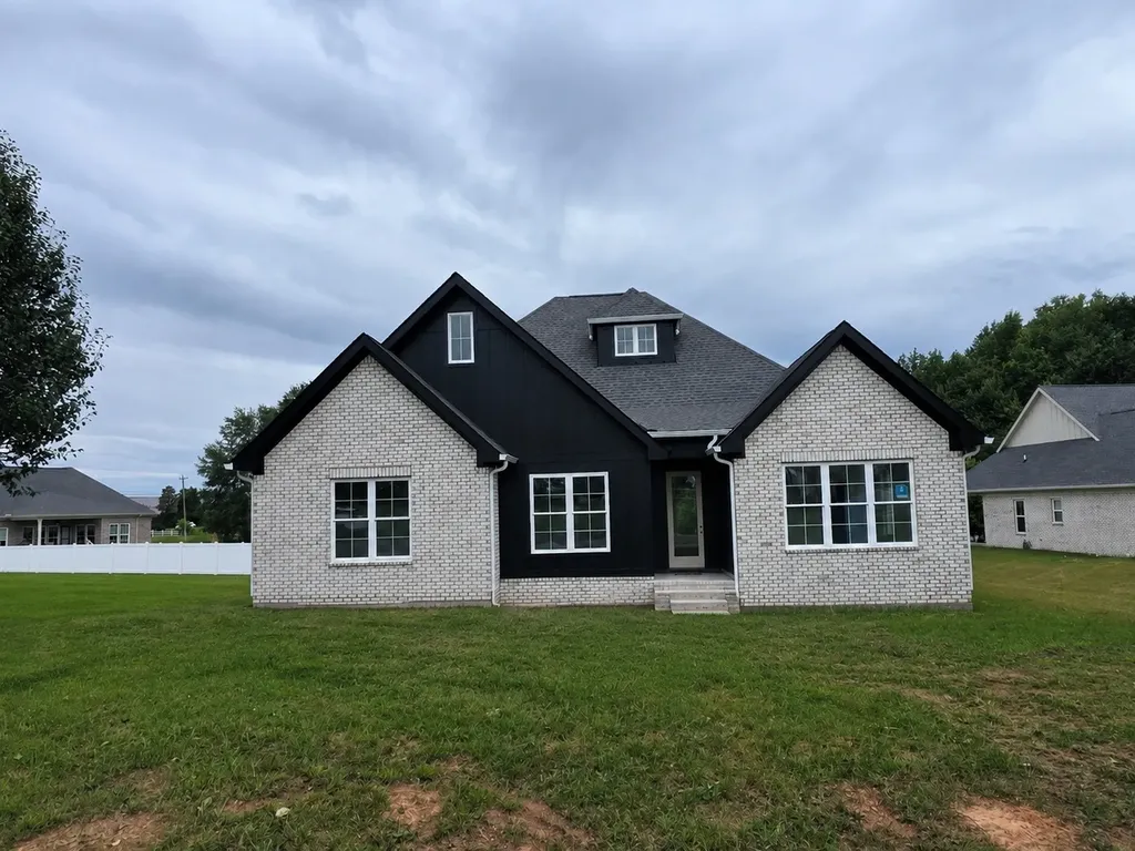 61 Hickory Grove Drive Morrison TN 37357