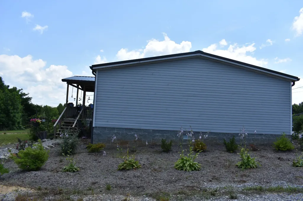 153 Eagle Rock Drive Mcminnville TN 37110