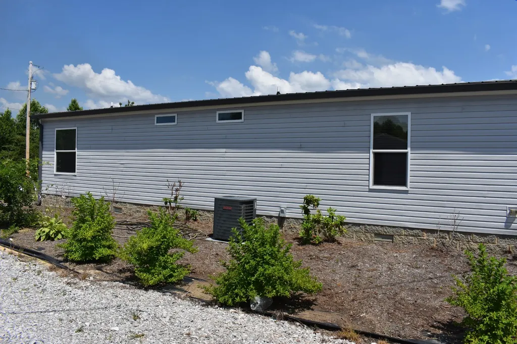 153 Eagle Rock Drive Mcminnville TN 37110