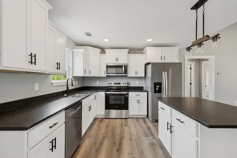 134 Alice Preston Loop Gordonsville TN 38563