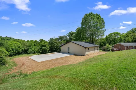 3776 John Taylor Road Woodlawn TN 37191
