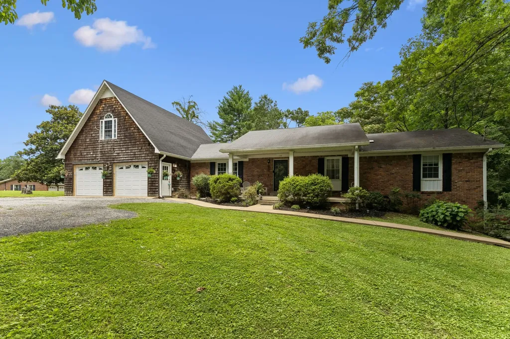 110 Jefferson Drive Columbia TN 38401