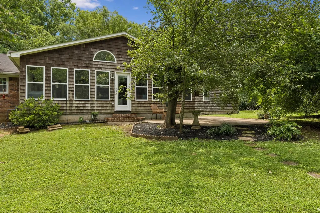 110 Jefferson Drive Columbia TN 38401