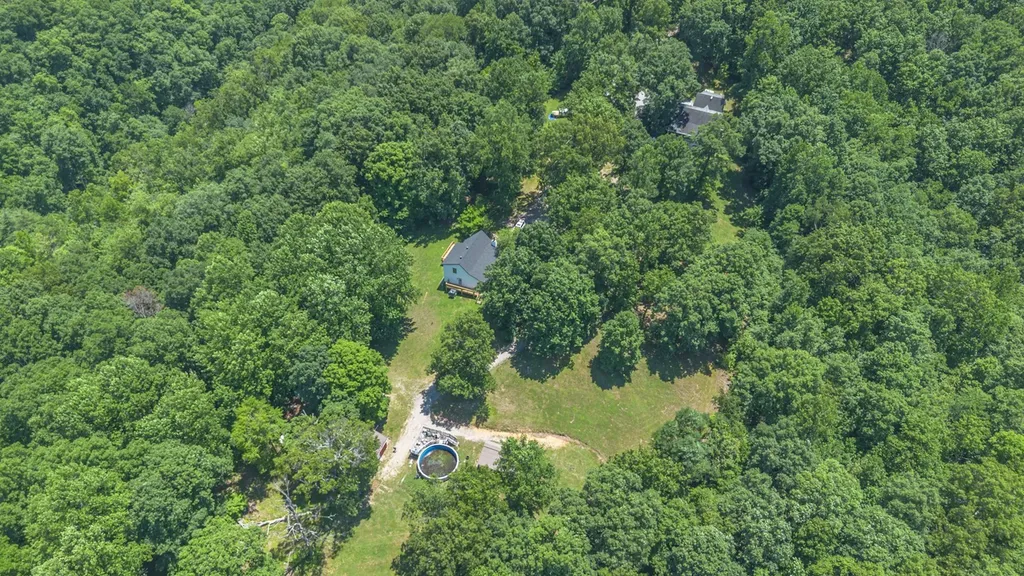 127 Shade Tree Court Pegram TN 37143