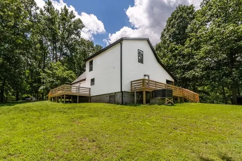 127 Shade Tree Court Pegram TN 37143