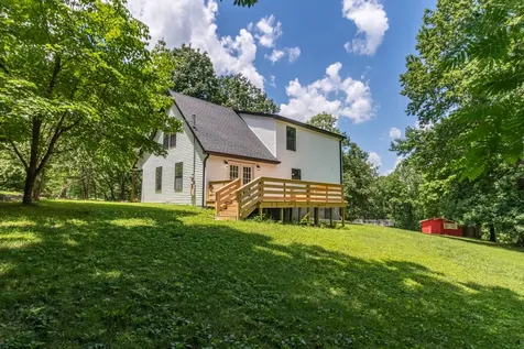 127 Shade Tree Court Pegram TN 37143