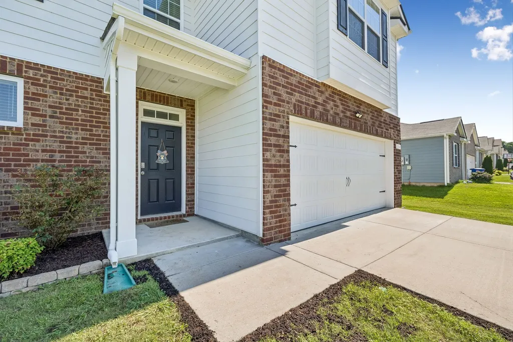 114 Stammer Farms Boulevard Chapel Hill TN 37034