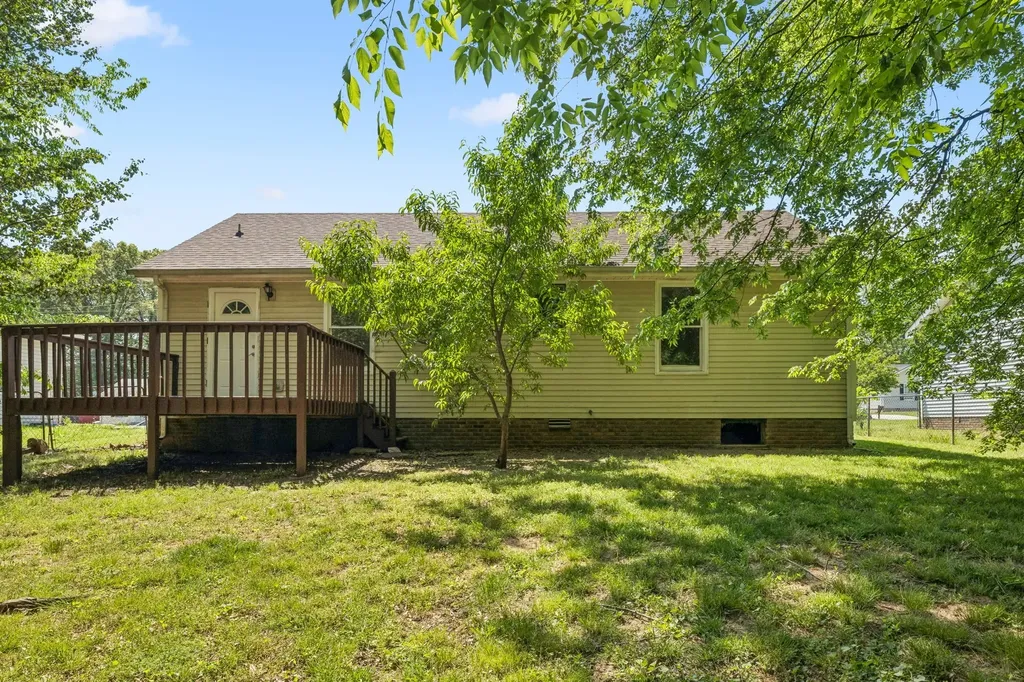 776 Princeton Circle Clarksville TN 37042