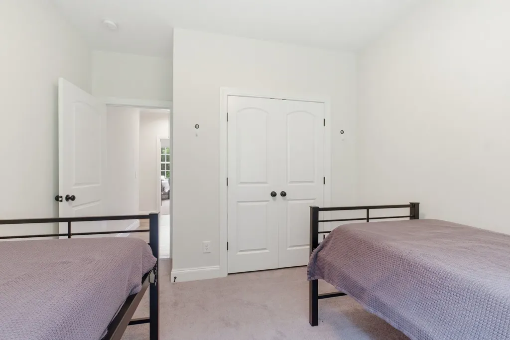 7075 Pinewood Road Nunnelly TN 37137