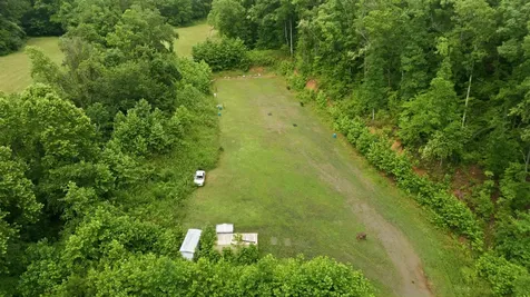 7075 Pinewood Road Nunnelly TN 37137