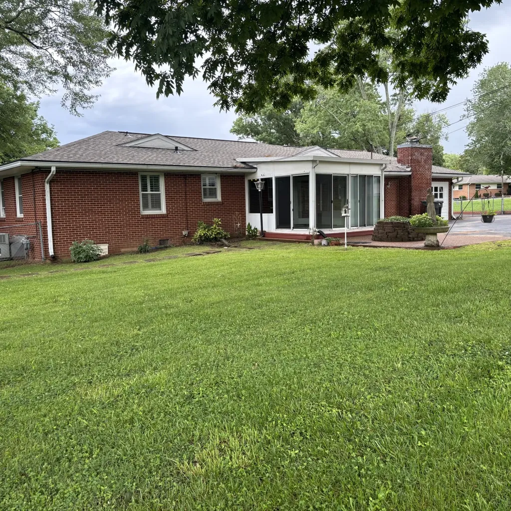 208 Apache Trail Columbia TN 38401