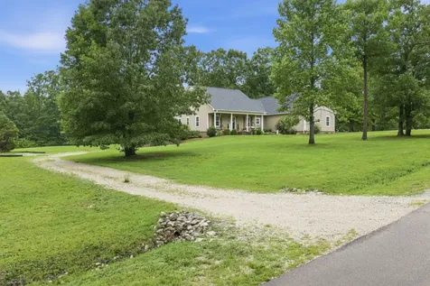600 Jackson Lane Extension Decaturville TN 38329