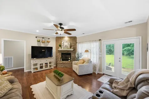 600 Jackson Lane Extension Decaturville TN 38329