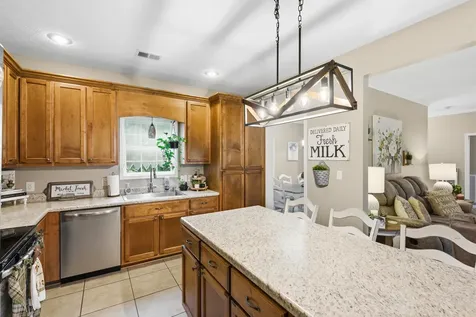 600 Jackson Lane Extension Decaturville TN 38329