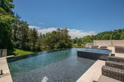 336 White Swans Crossing Brentwood TN 37027