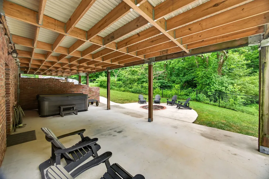 1180 Mount Vernon Road Cookeville TN 38501