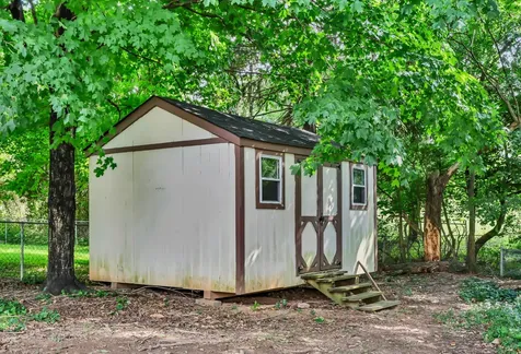 402 Boscobel Court Clarksville TN 37040