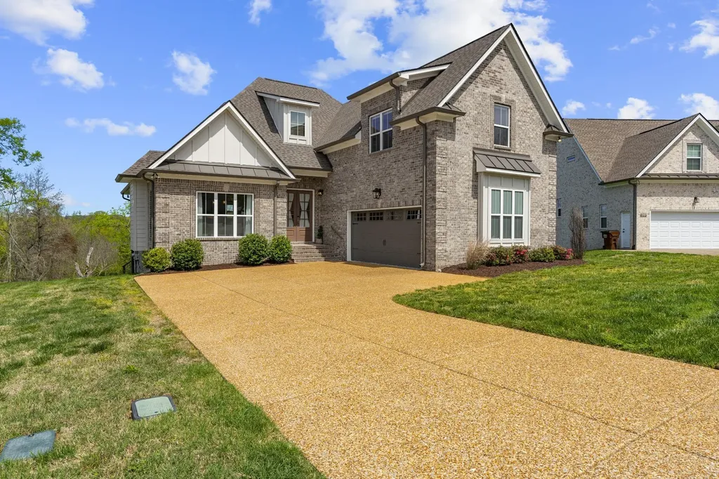 813 Ridgestone Place Lebanon TN 37087